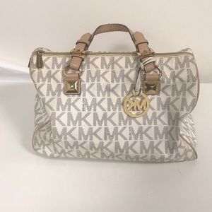 Michael  Kors Grayson Medium Vanilla white bag